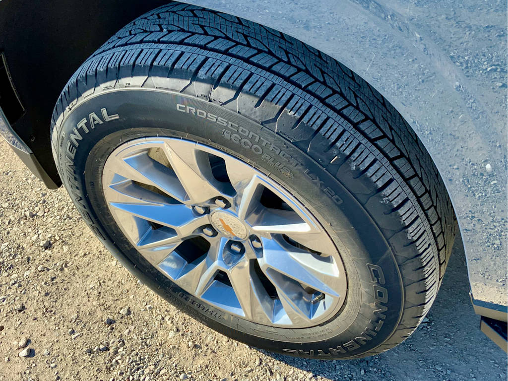 Thumbnail: 2026 Chevrolet Suburban - 29