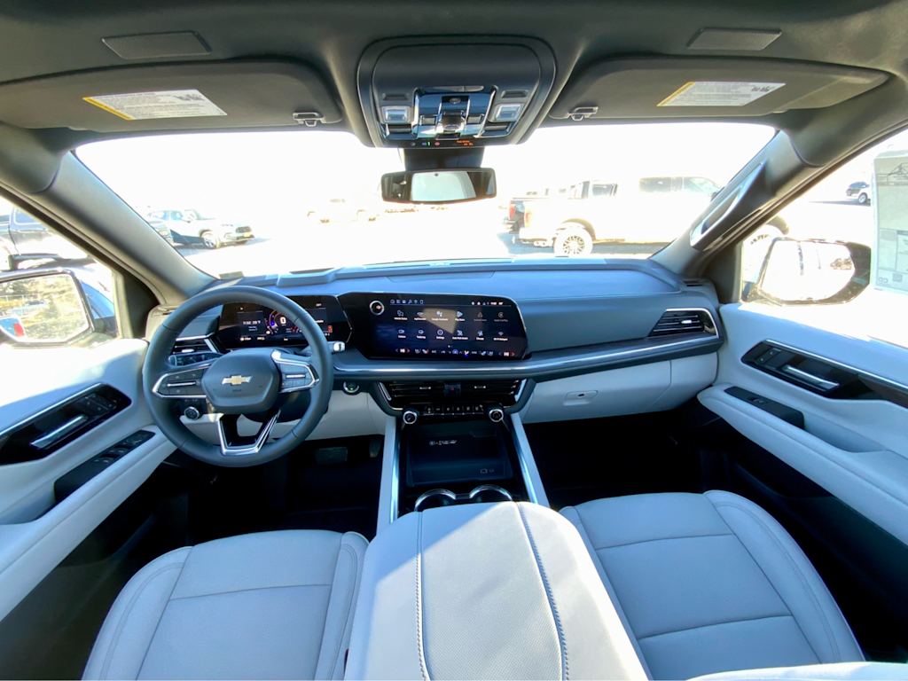 Thumbnail: 2026 Chevrolet Suburban - 2