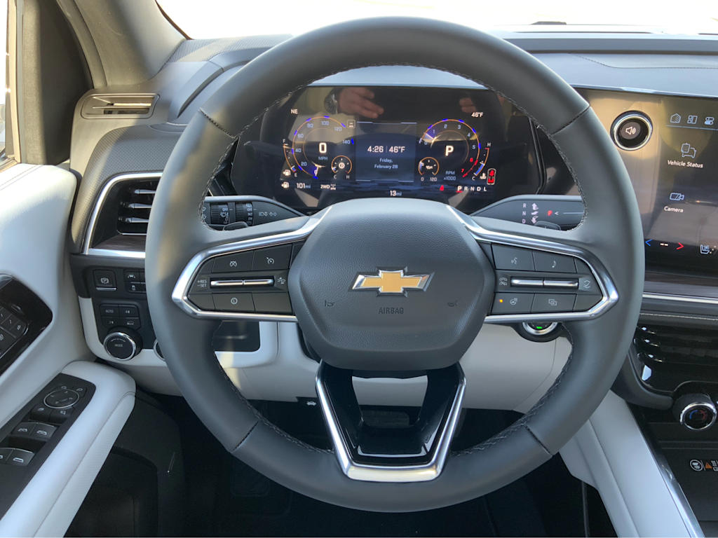 2025 Chevrolet Suburban Premier 10