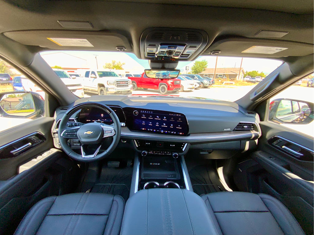Thumbnail: 2026 Chevrolet Suburban - 2