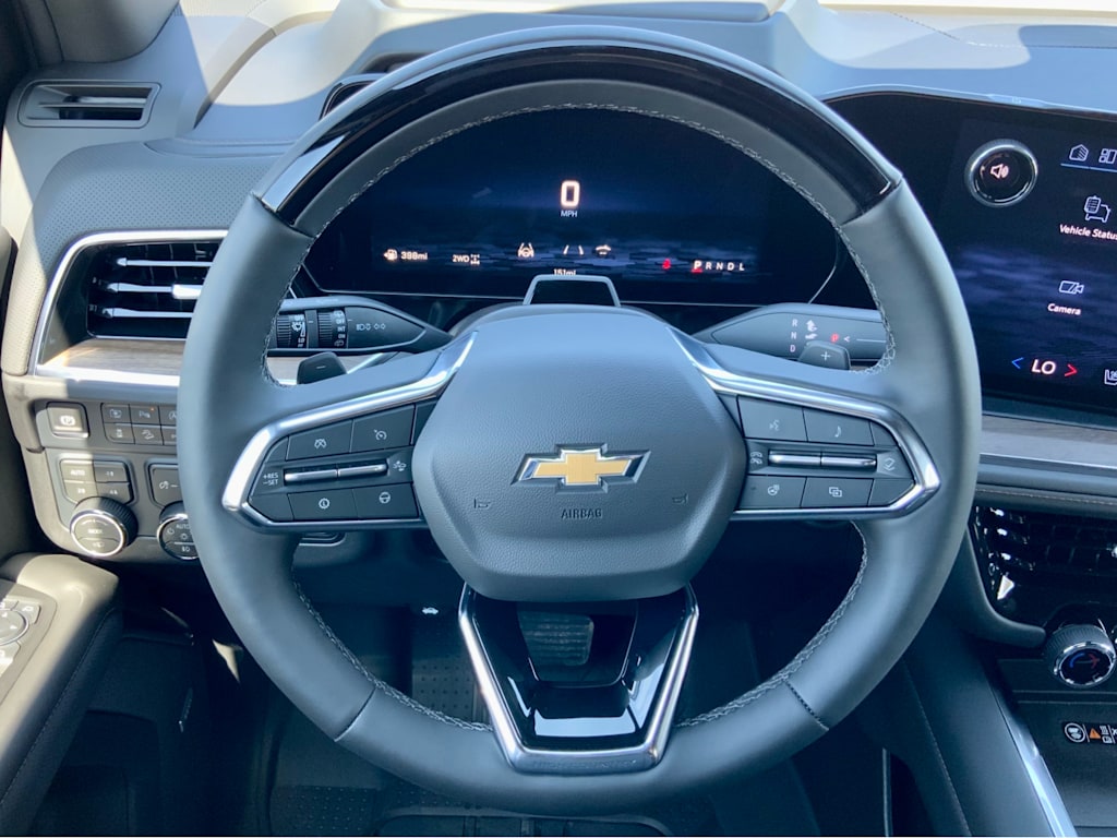 Thumbnail: 2026 Chevrolet Suburban - 14