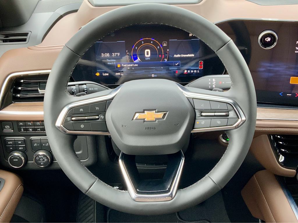 2025 Chevrolet Suburban High Country 31
