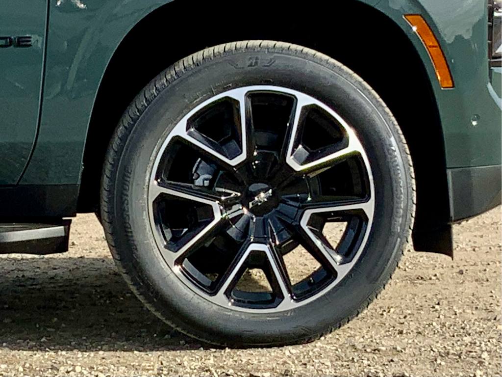 Thumbnail: 2026 Chevrolet Tahoe - 27