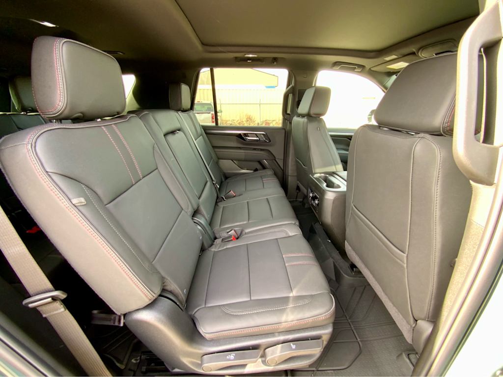 Thumbnail: 2026 Chevrolet Tahoe - 31