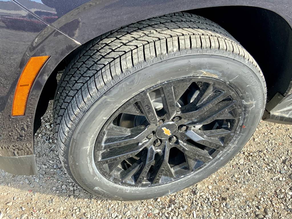 Thumbnail: 2026 Chevrolet Tahoe - 35