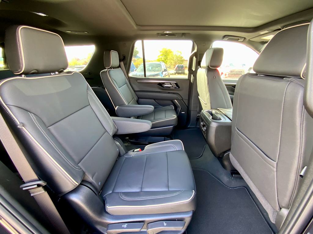 Thumbnail: 2026 Chevrolet Tahoe - 37