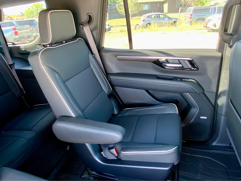Thumbnail: 2026 Chevrolet Tahoe - 30