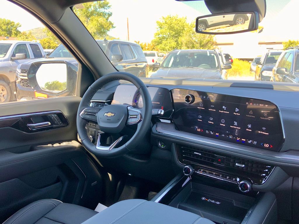 Thumbnail: 2026 Chevrolet Tahoe - 37