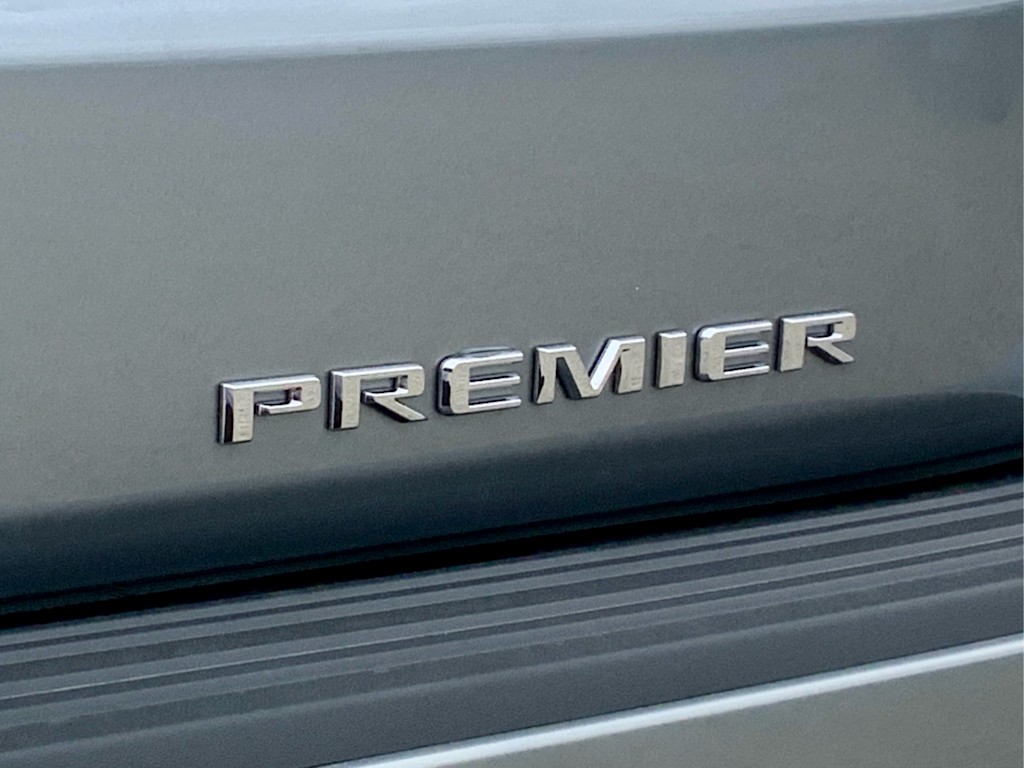 Thumbnail: 2026 Chevrolet Tahoe - 30