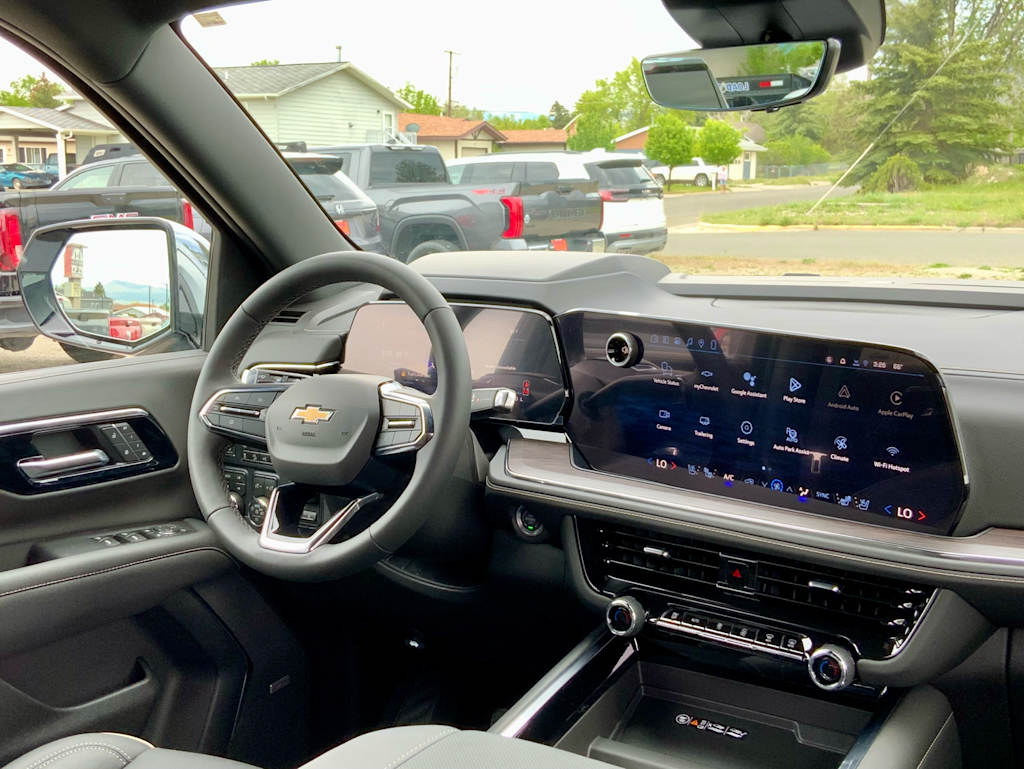 Thumbnail: 2026 Chevrolet Tahoe - 36