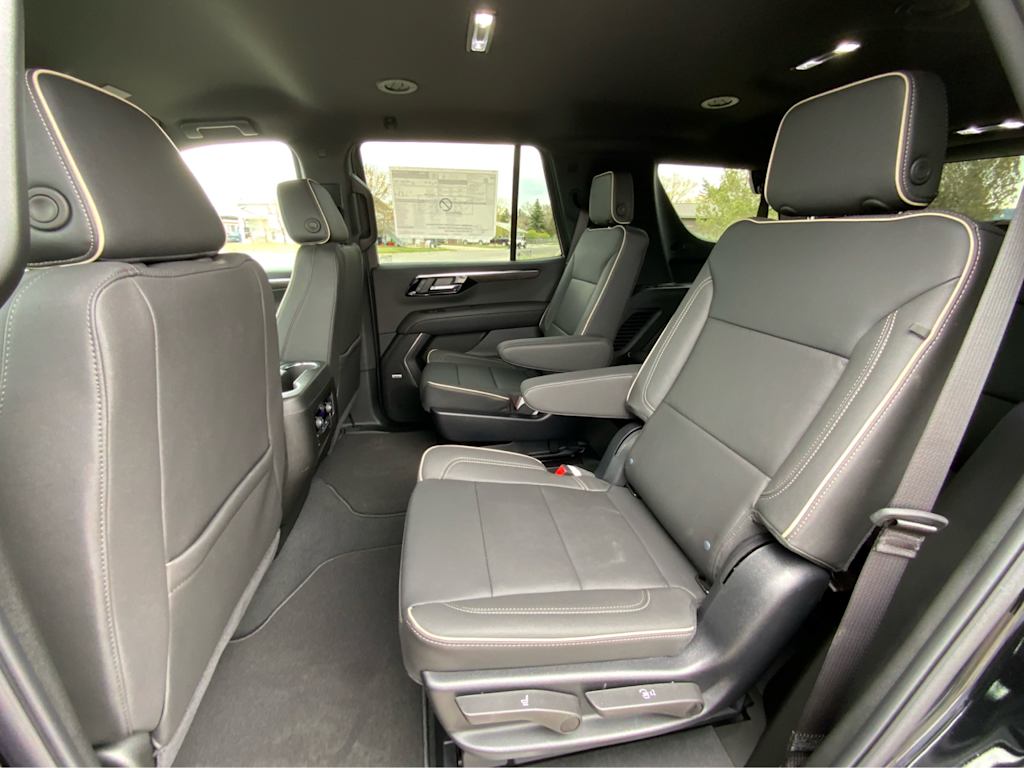 2025 Chevrolet Tahoe Premier 12