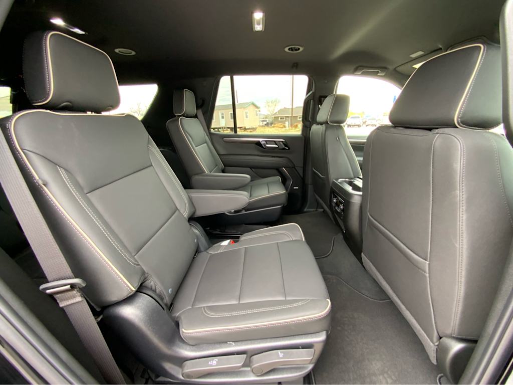 2025 Chevrolet Tahoe Premier 33