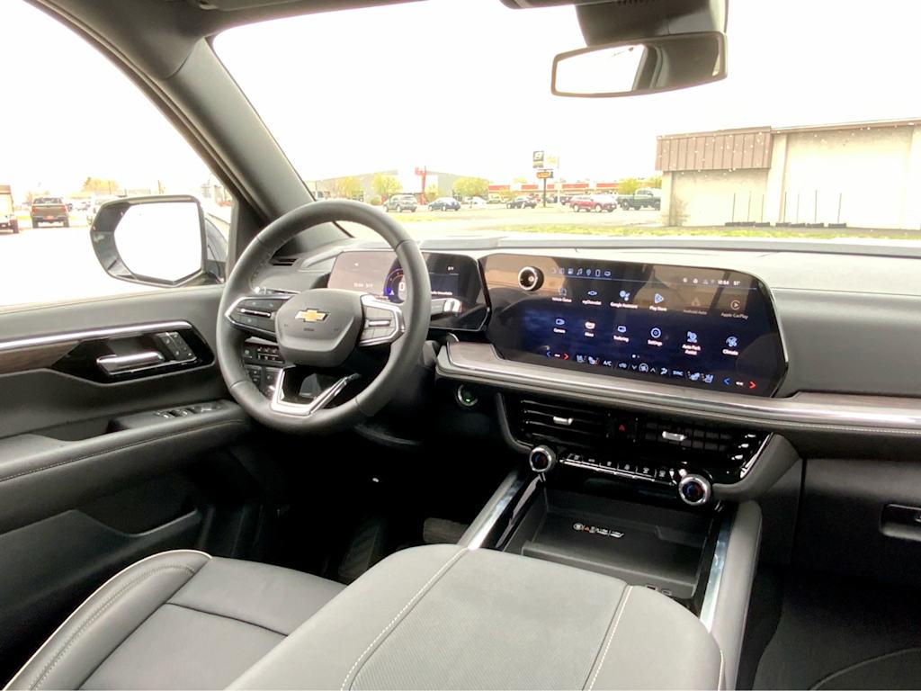 2025 Chevrolet Tahoe Premier 38