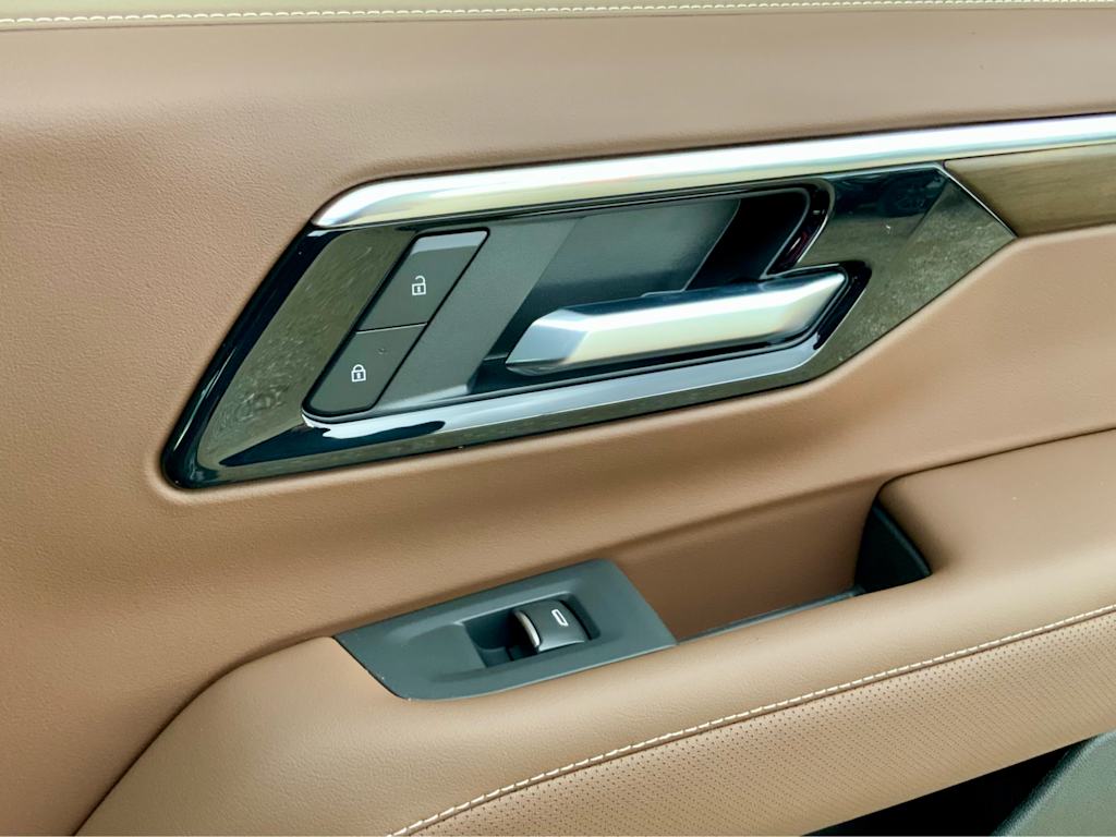 Thumbnail: 2026 Chevrolet Tahoe - 64