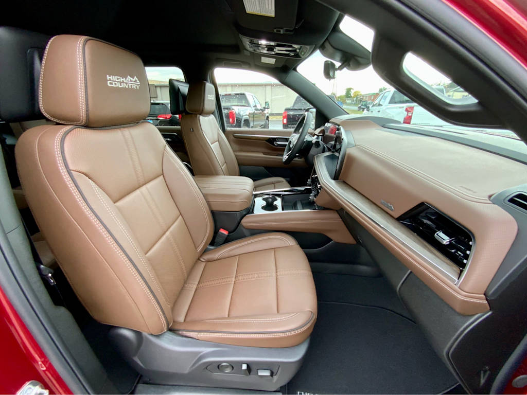 Thumbnail: 2026 Chevrolet Tahoe - 11