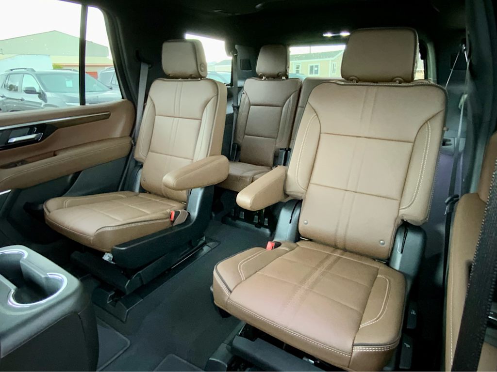 Thumbnail: 2026 Chevrolet Tahoe - 39