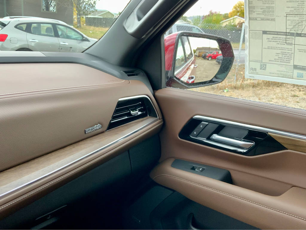 Thumbnail: 2026 Chevrolet Tahoe - 49