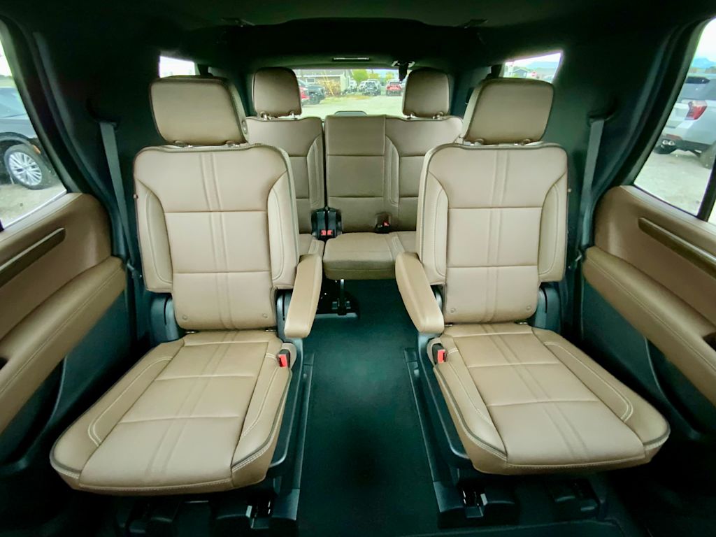 Thumbnail: 2026 Chevrolet Tahoe - 45