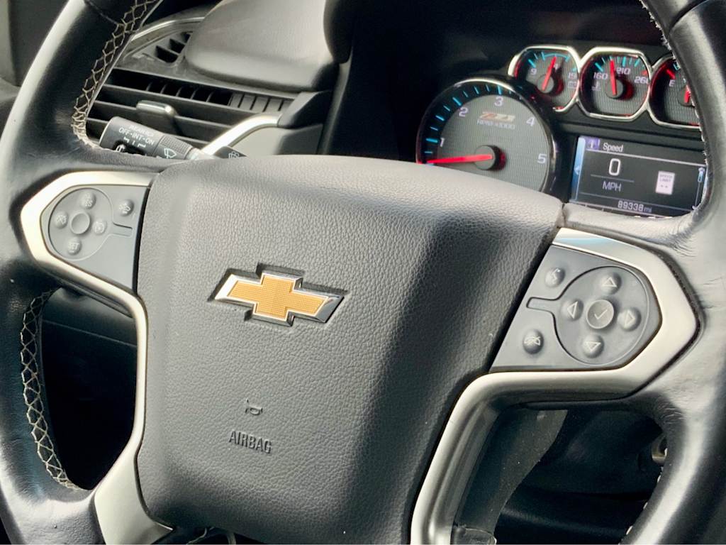Thumbnail: 2019 Chevrolet Tahoe - 16