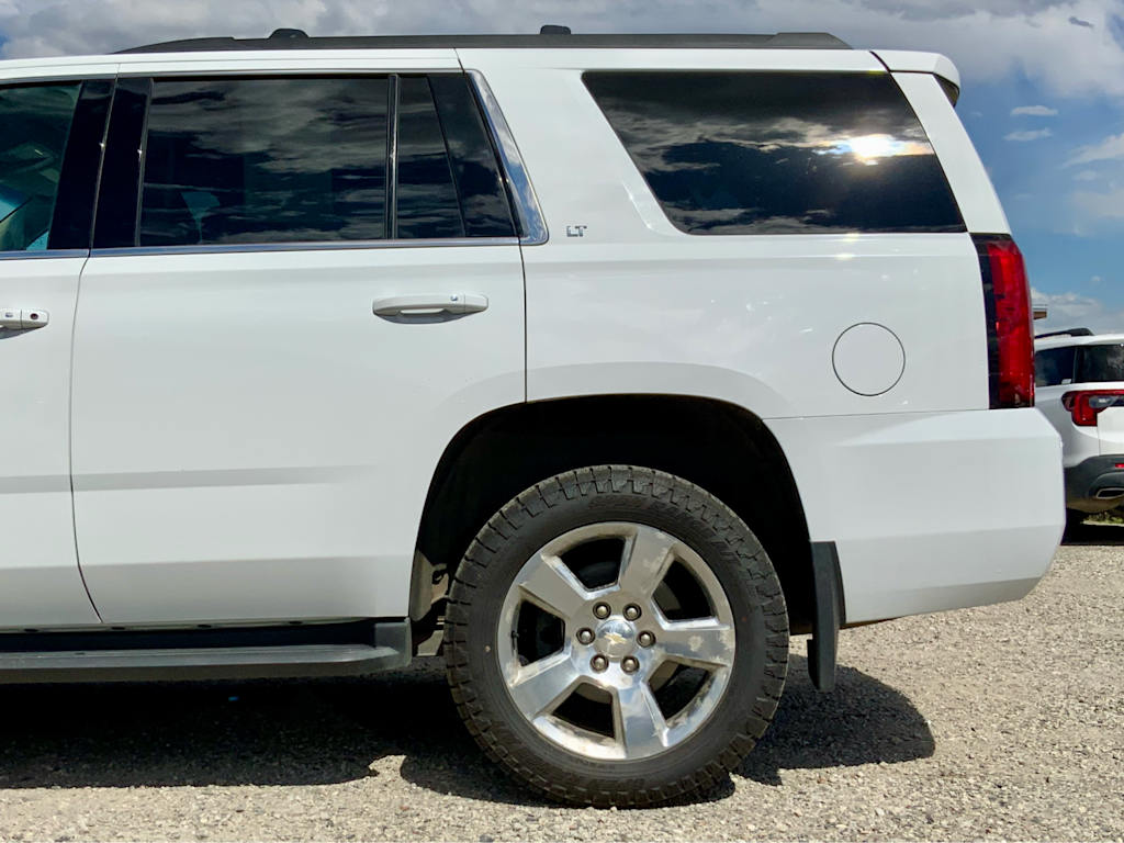 Thumbnail: 2017 Chevrolet Tahoe - 8