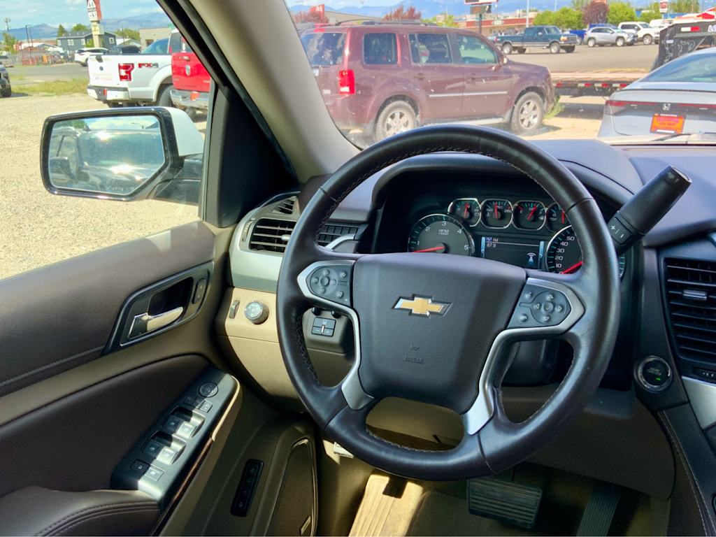 Thumbnail: 2017 Chevrolet Tahoe - 13