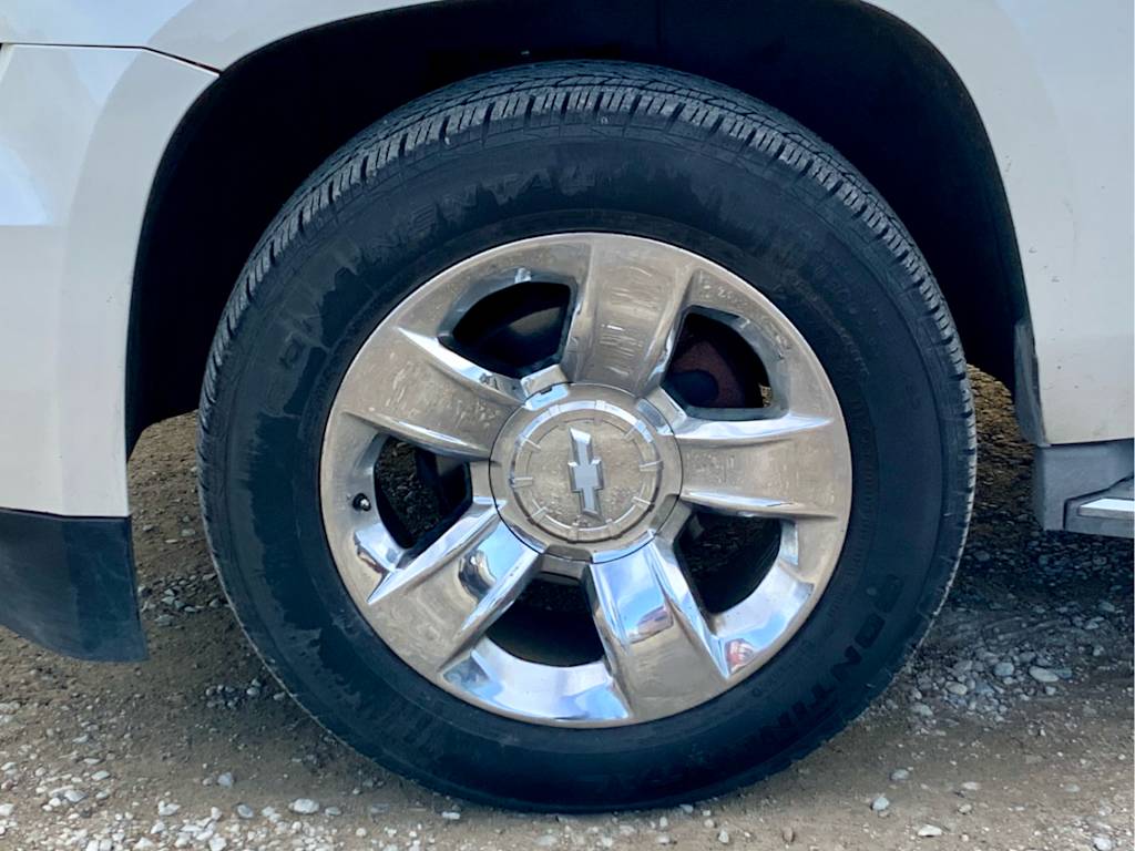 Thumbnail: 2015 Chevrolet Tahoe - 25