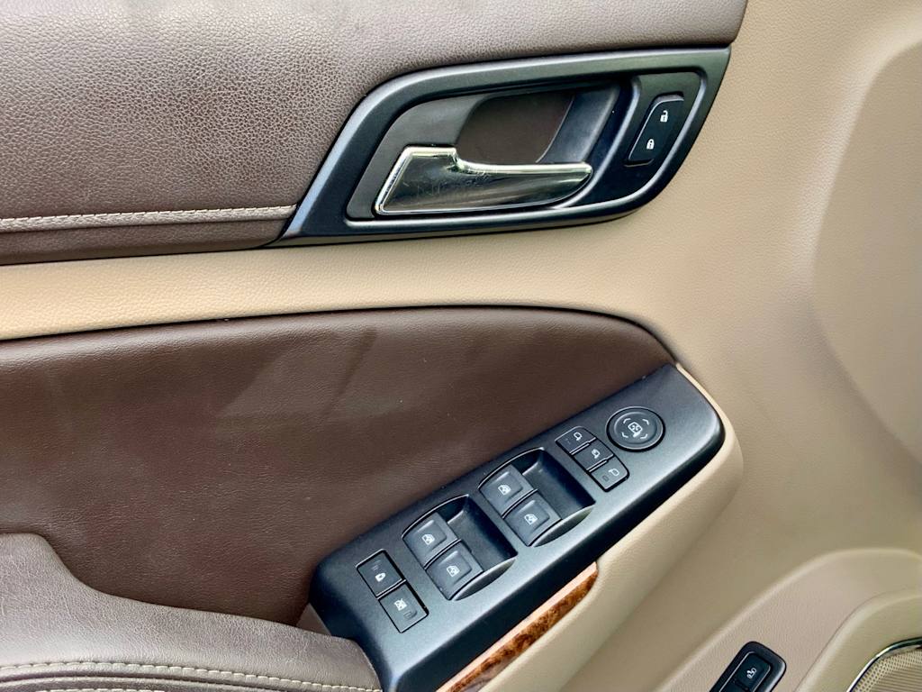 Thumbnail: 2015 Chevrolet Tahoe - 40