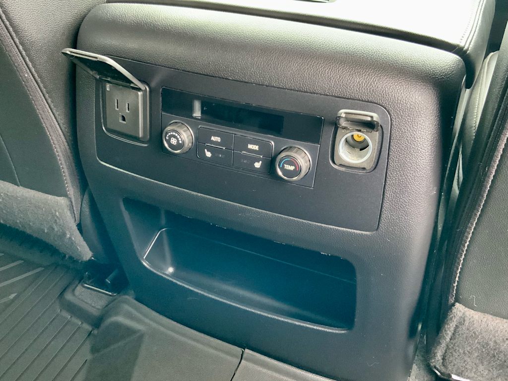 Thumbnail: 2020 Chevrolet Tahoe - 55