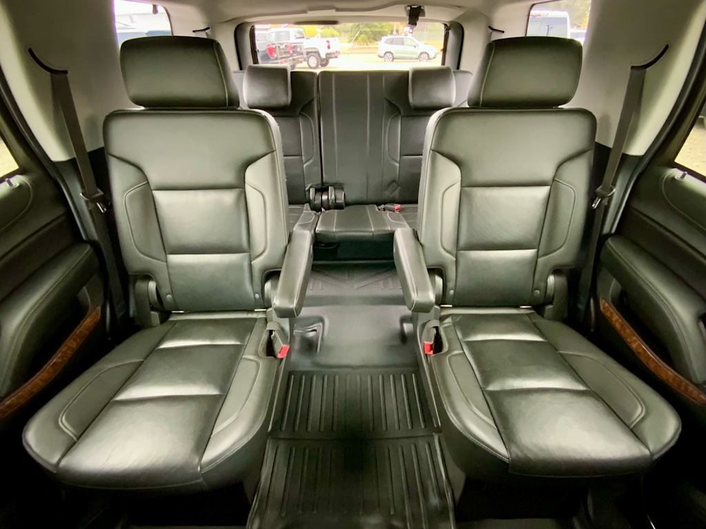 Thumbnail: 2020 Chevrolet Tahoe - 45