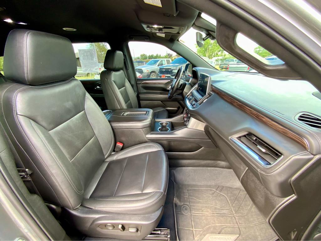 Thumbnail: 2022 Chevrolet Suburban - 11