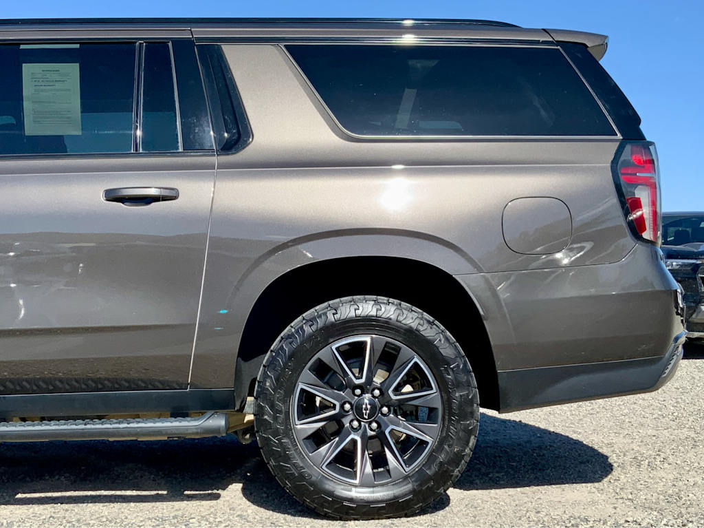 Thumbnail: 2021 Chevrolet Suburban - 8