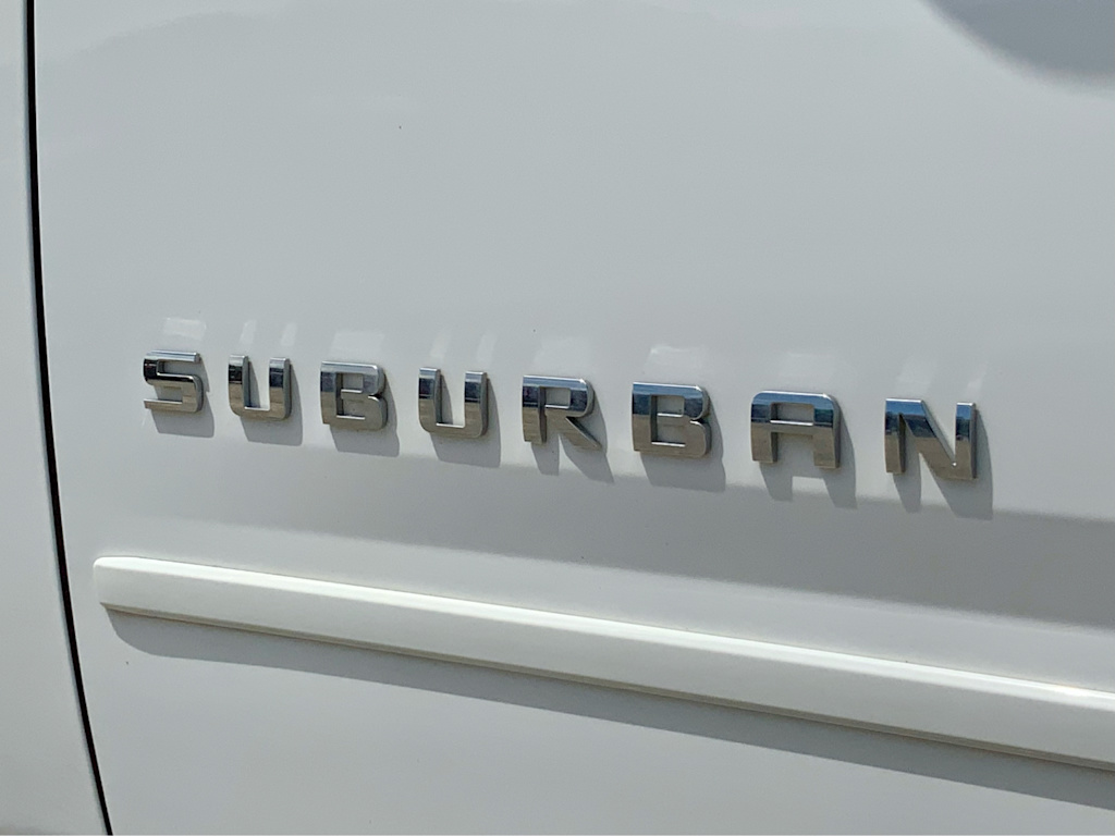 Thumbnail: 2019 Chevrolet Suburban - 7