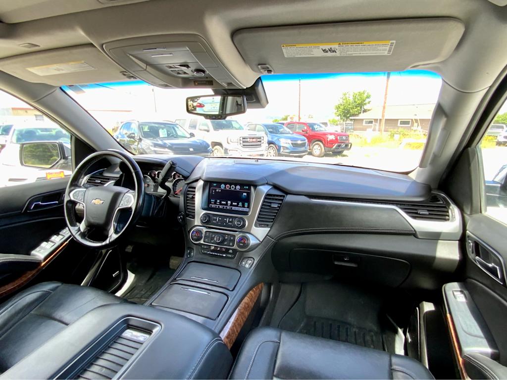Thumbnail: 2019 Chevrolet Suburban - 14