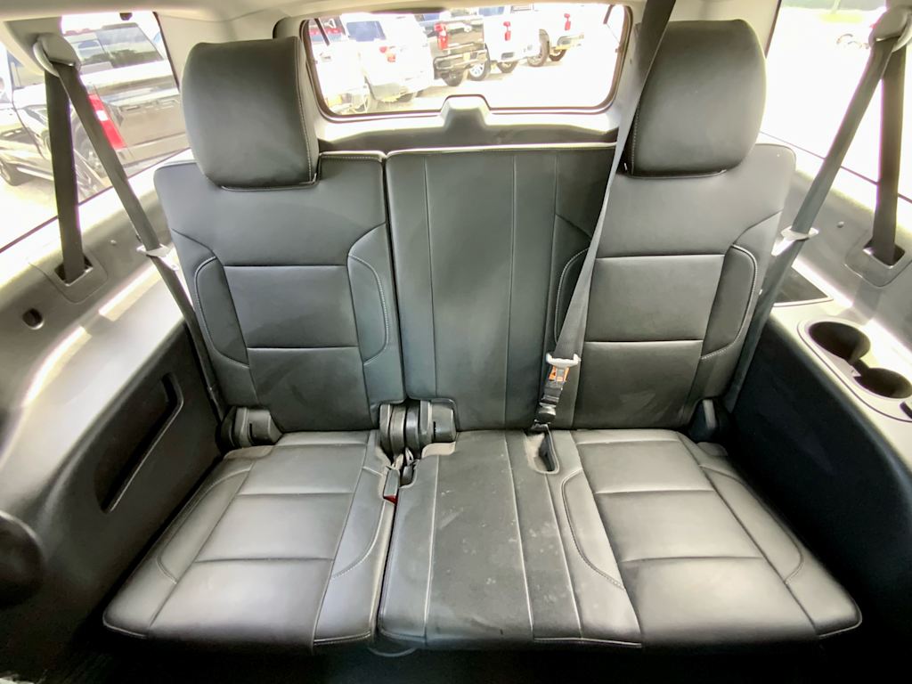 Thumbnail: 2019 Chevrolet Suburban - 32