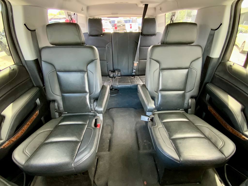 Thumbnail: 2019 Chevrolet Suburban - 33