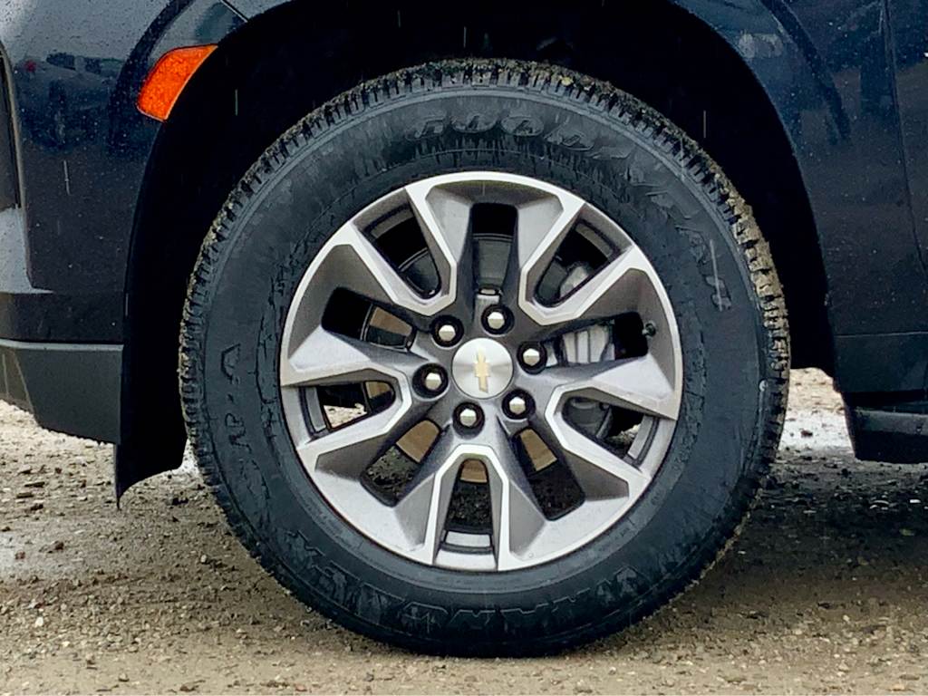 Thumbnail: 2022 Chevrolet Tahoe - 27