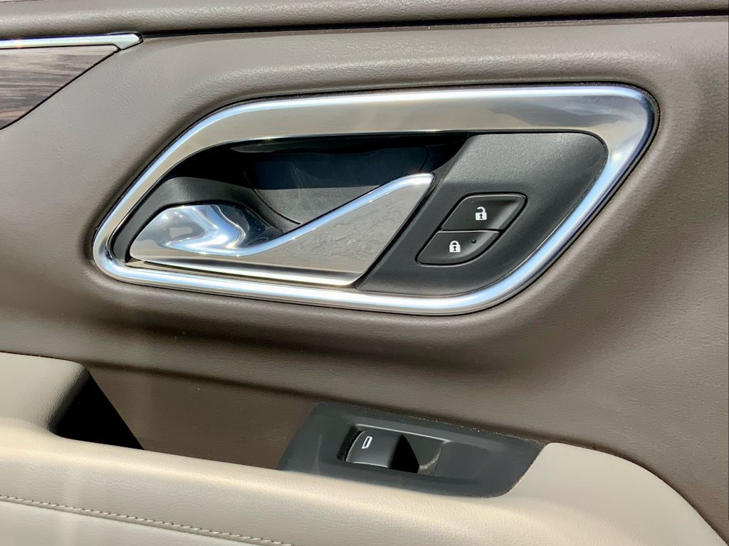 Thumbnail: 2021 Chevrolet Tahoe - 38