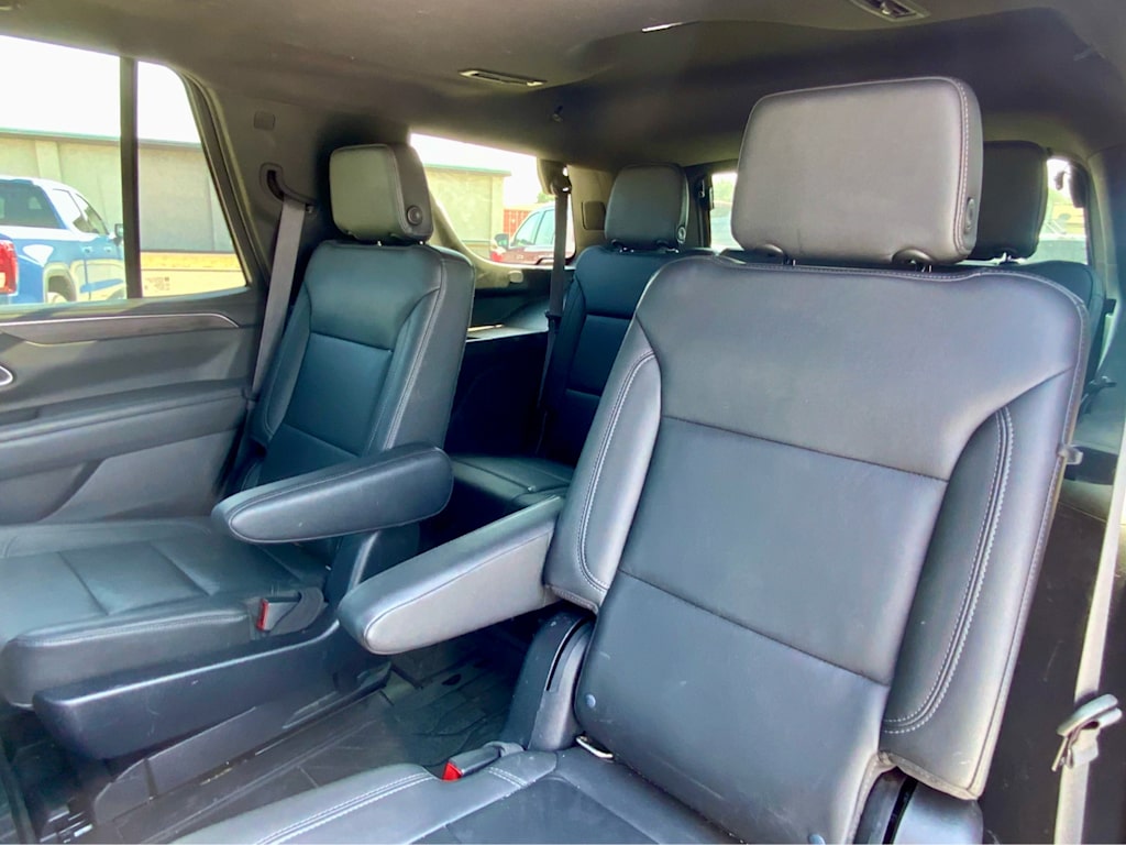 Thumbnail: 2021 Chevrolet Tahoe - 12