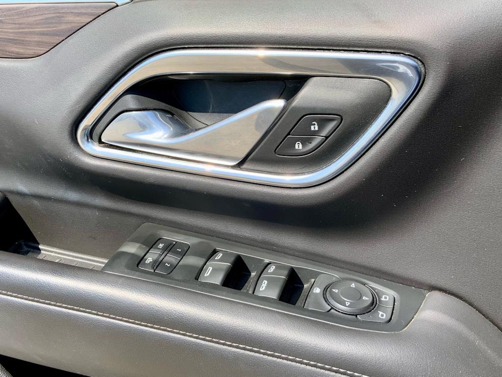 Thumbnail: 2021 Chevrolet Tahoe - 35