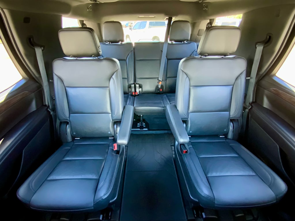 Thumbnail: 2021 Chevrolet Tahoe - 33