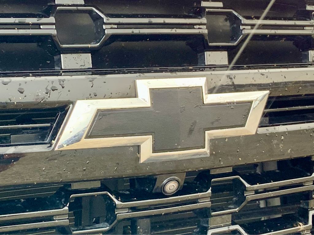 Thumbnail: 2023 Chevrolet Tahoe - 32