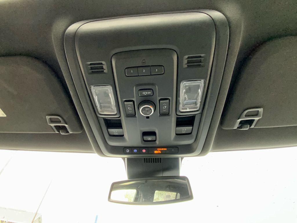 Thumbnail: 2023 Chevrolet Tahoe - 44