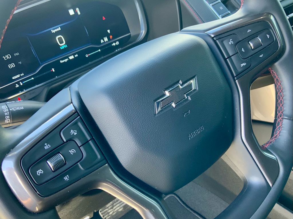 Thumbnail: 2023 Chevrolet Tahoe - 38