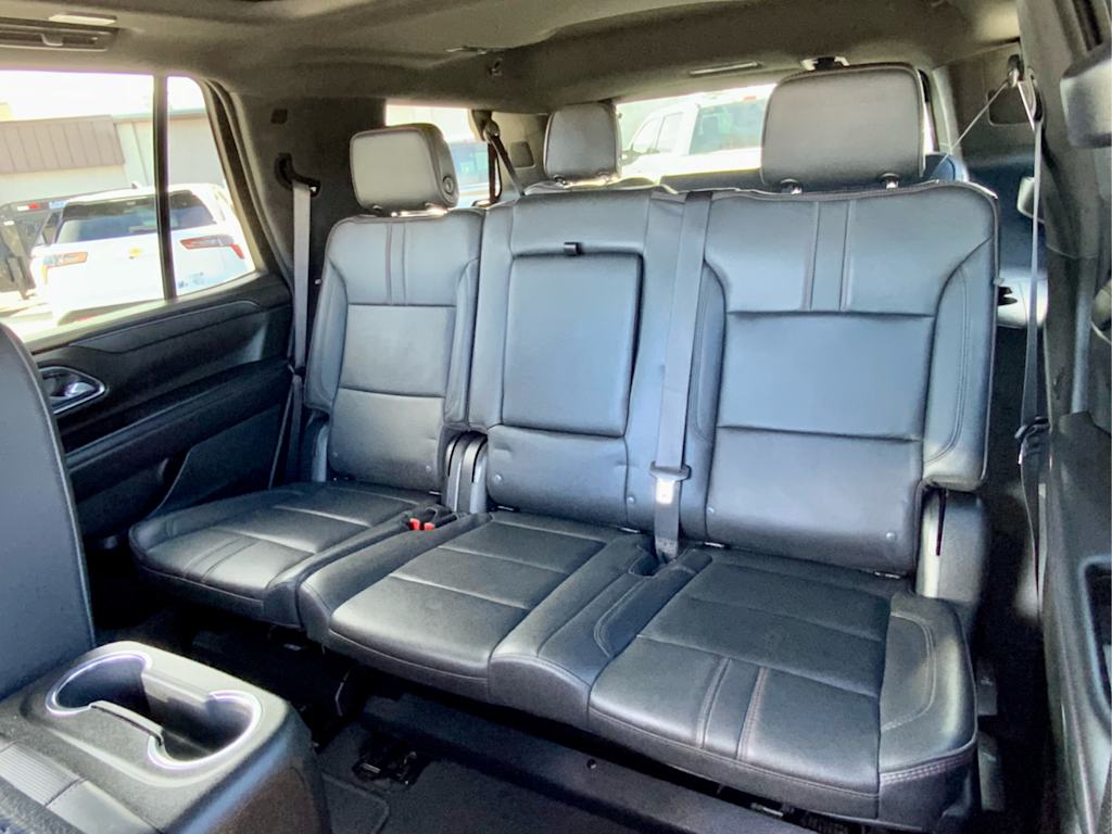 Thumbnail: 2023 Chevrolet Tahoe - 32