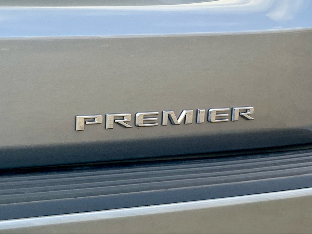 Thumbnail: 2023 Chevrolet Tahoe - 37