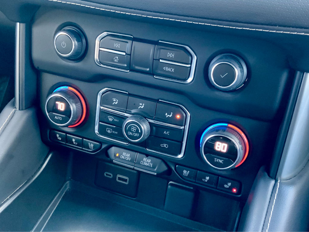 Thumbnail: 2023 Chevrolet Tahoe - 55