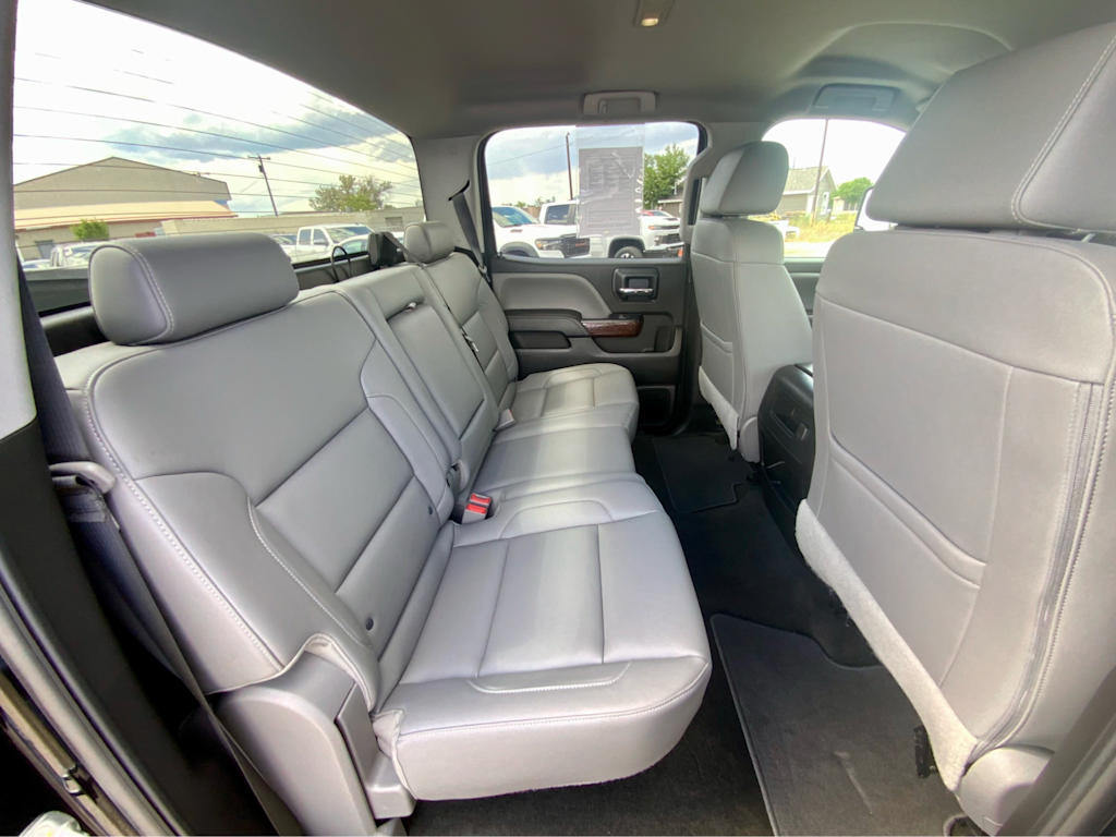 Thumbnail: 2018 GMC Sierra 2500 - 29