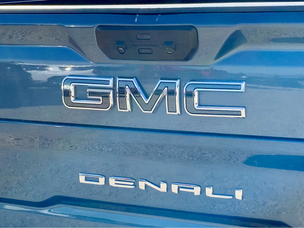 Thumbnail: 2024 GMC Sierra 2500 - 33