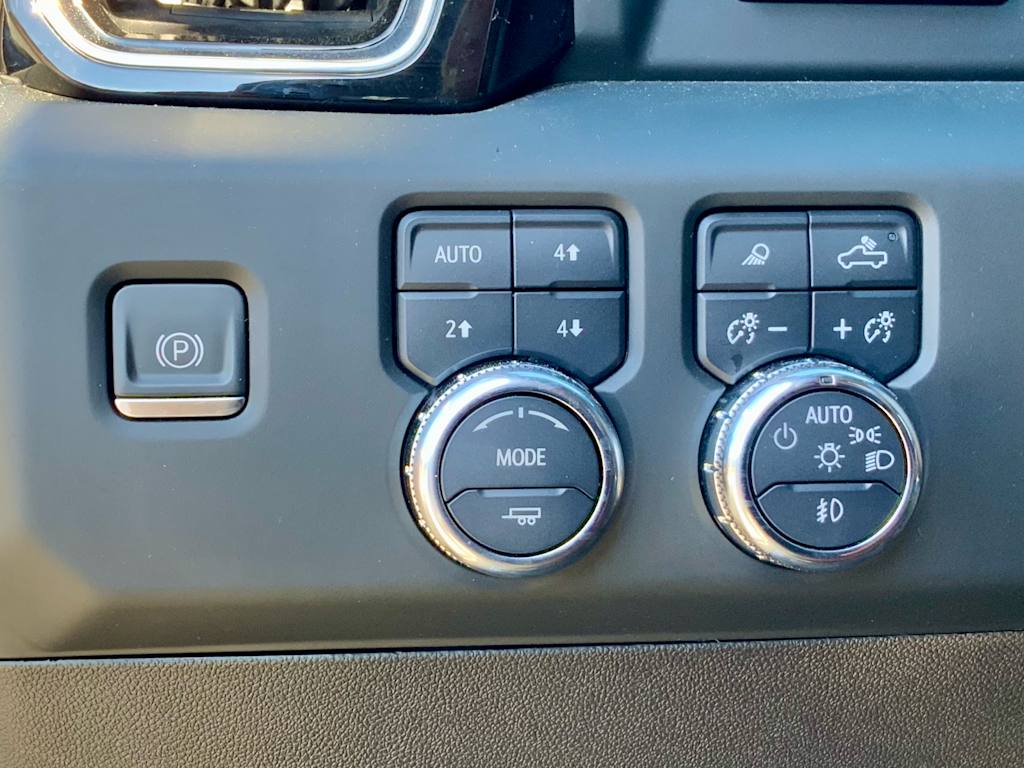 Thumbnail: 2024 GMC Sierra 2500 - 42