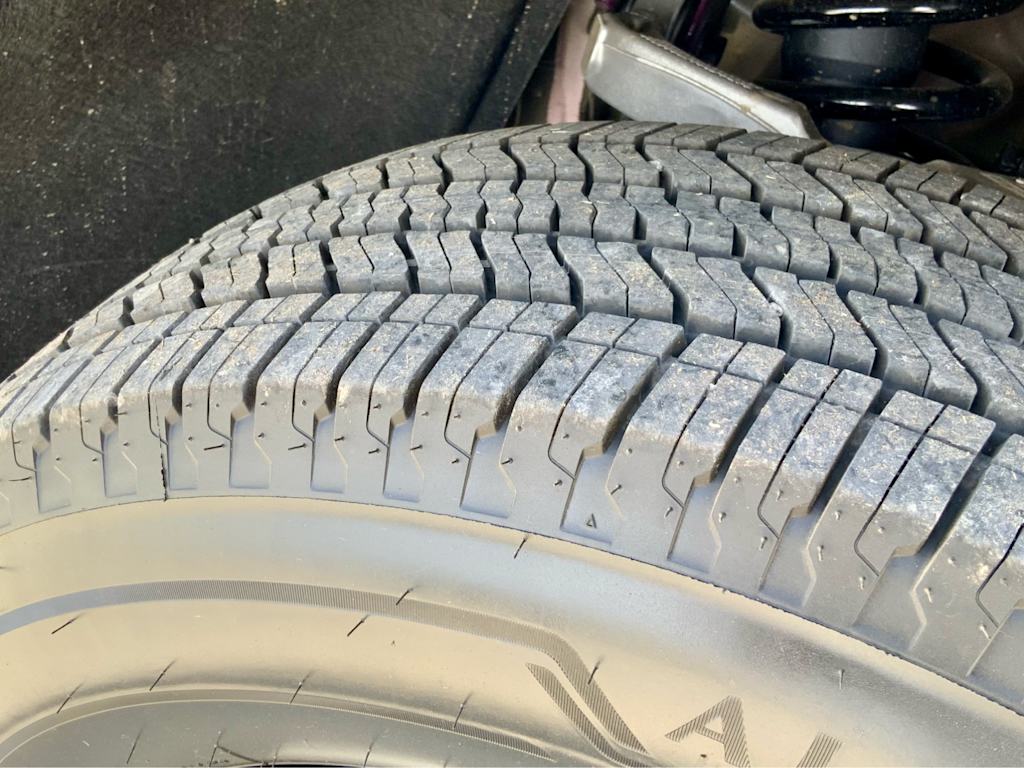 Thumbnail: 2026 GMC Sierra EV - 33